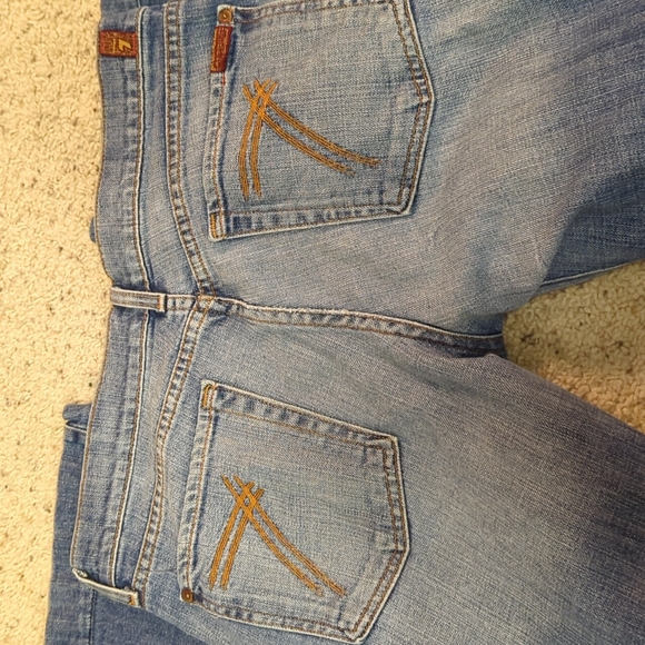 7 For All Mankind Dojo Flare Jeans - Women's Size 31 - Picture 5 of 8